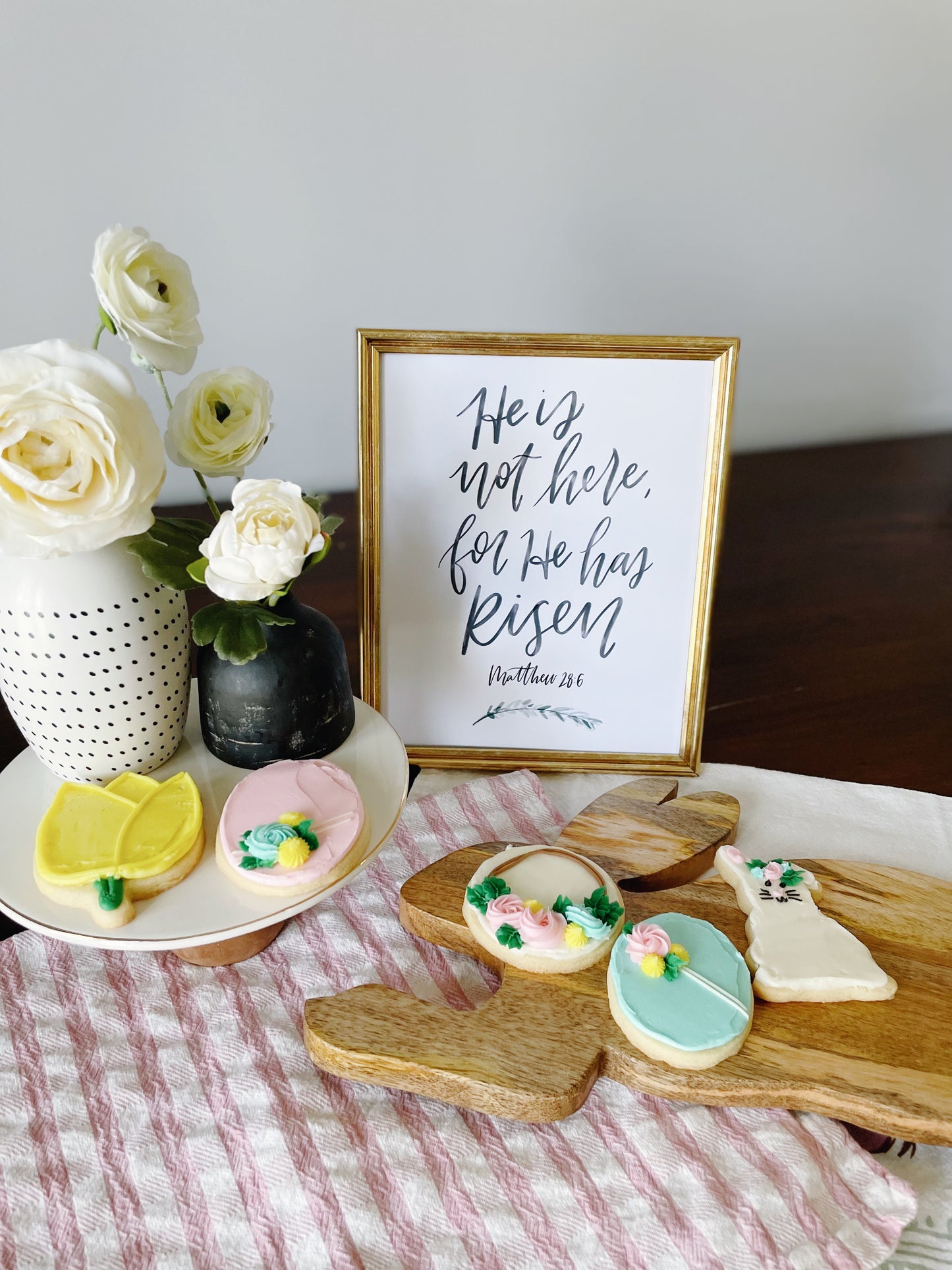 He Has Risen Print